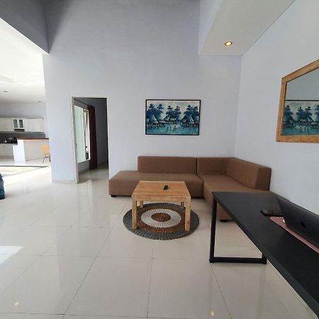 Villa Arjuna Canggu Εξωτερικό φωτογραφία
